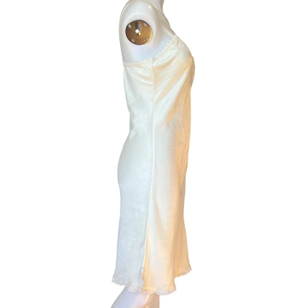 Vintage Silk‎ Blend Nightgown Slip Dress Cream Small Coquette Bridal Balletcore - Picture 4 of 8